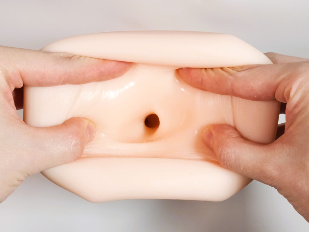 把KUU-SOU ULTRA SOFT ZERO撐開來看