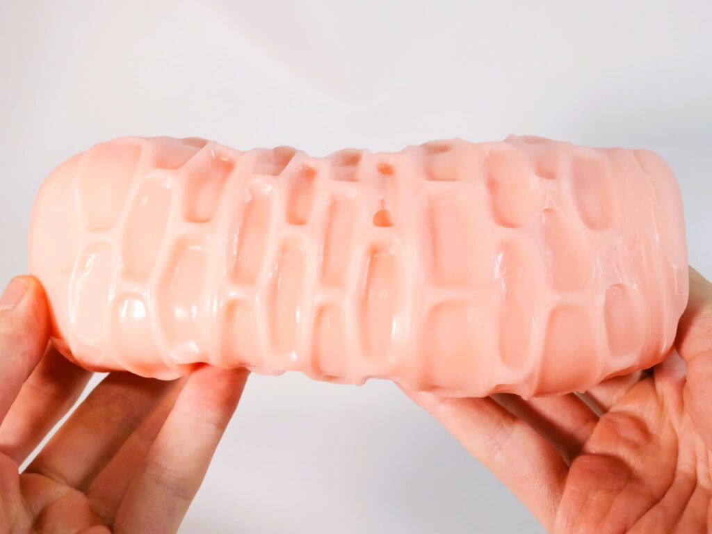 沼らせループ スクエアフィット 翻面後的樣子