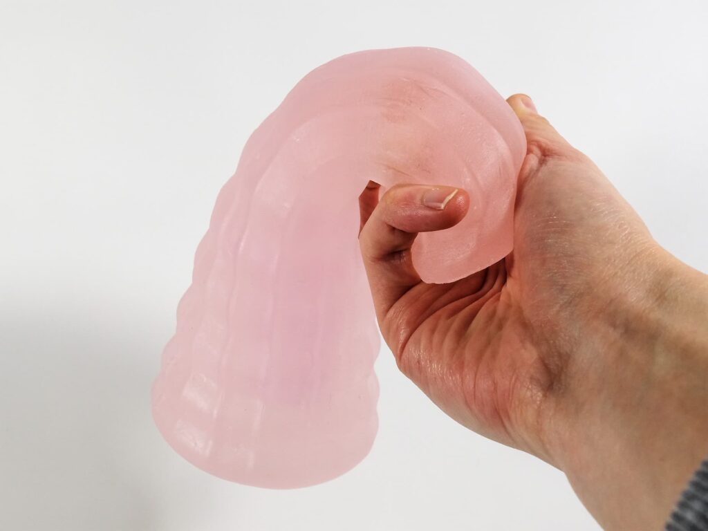 裏スジ妖技 ふわゾリの舞BIG的柔軟度
