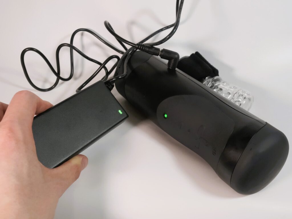 The Handy 電動飛機杯(ザ ハンディ)電源ON