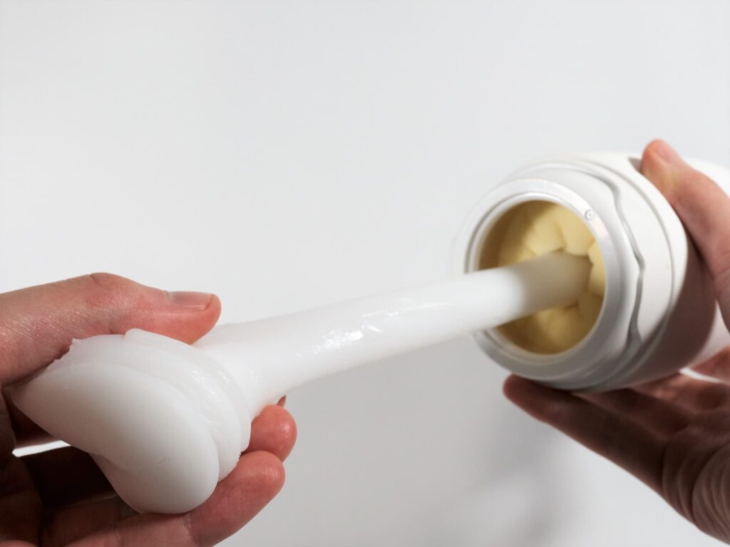 拉出 TENGA puffy 的凝膠