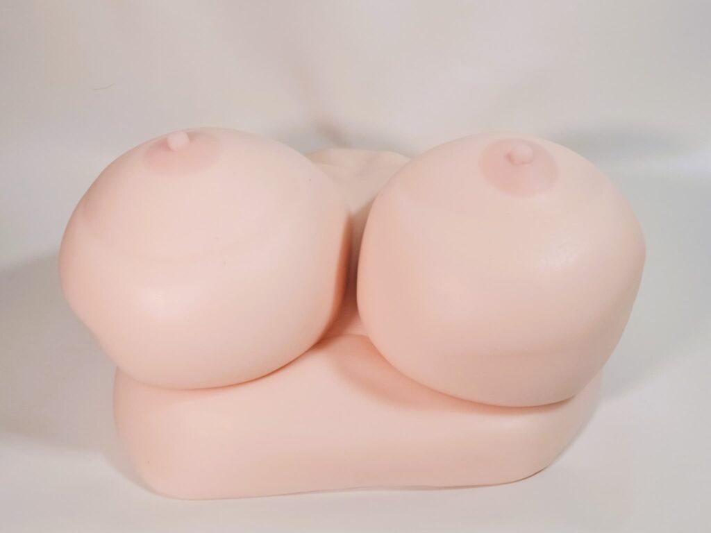 Busty-Ema(おっぱいエマ)這款歐派