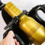 把內膽裝進 Fleshlight ユニバーサルローンチ