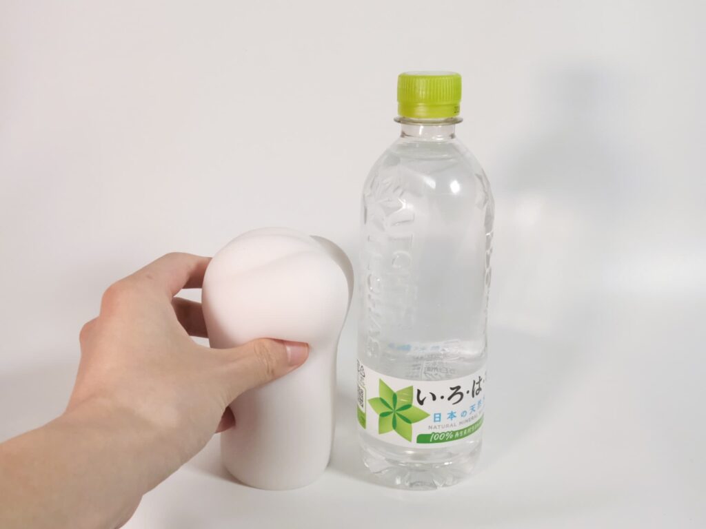 mochi雪 BOTE IBO 肉球白貓款的大小