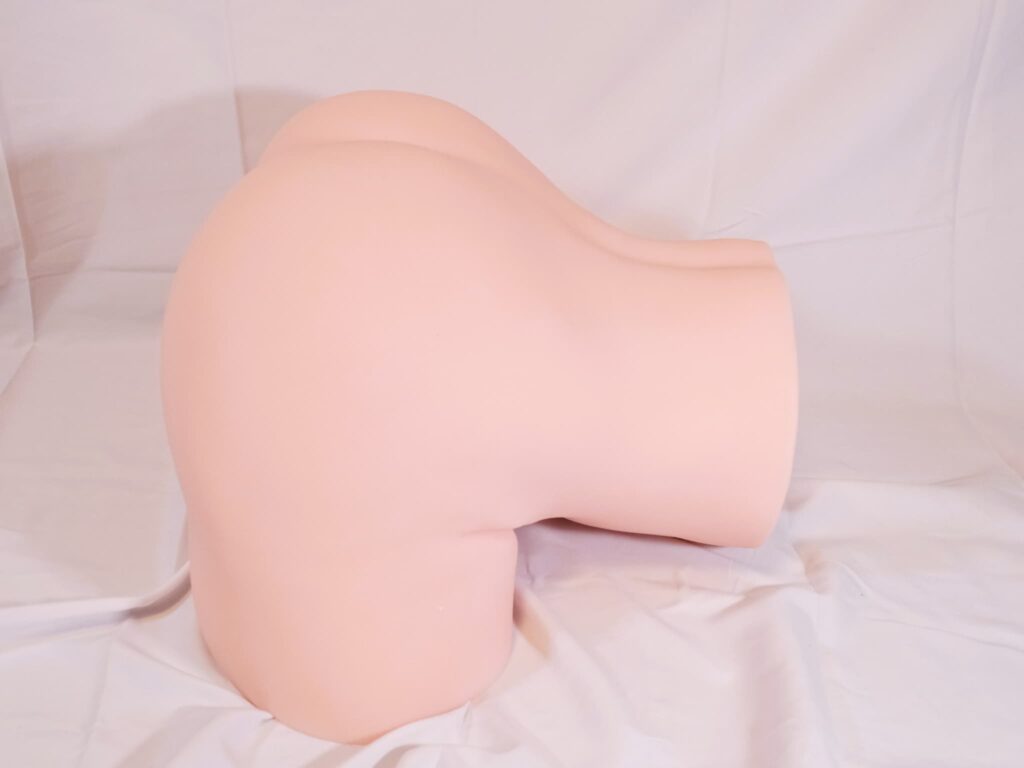 Hでお尻の大きなお姉さんは好きですか?的側面