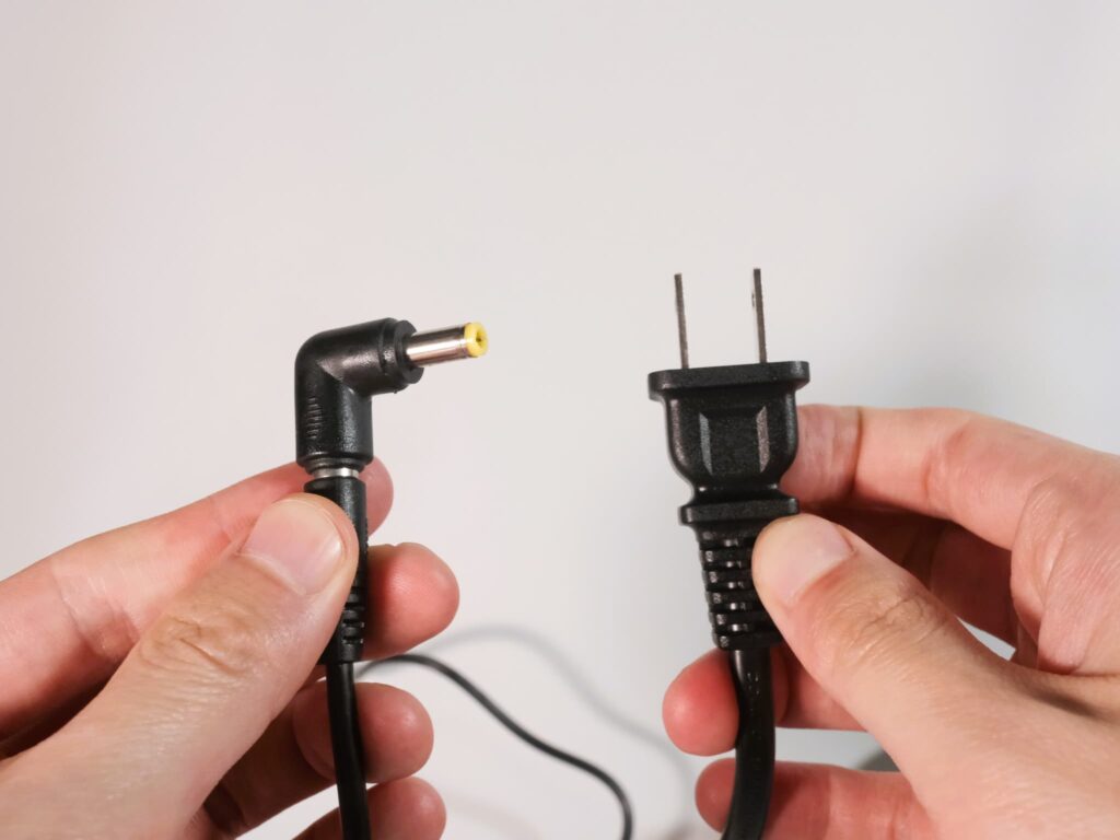 The Handy 電動飛機杯(ザ ハンディ)的充電線