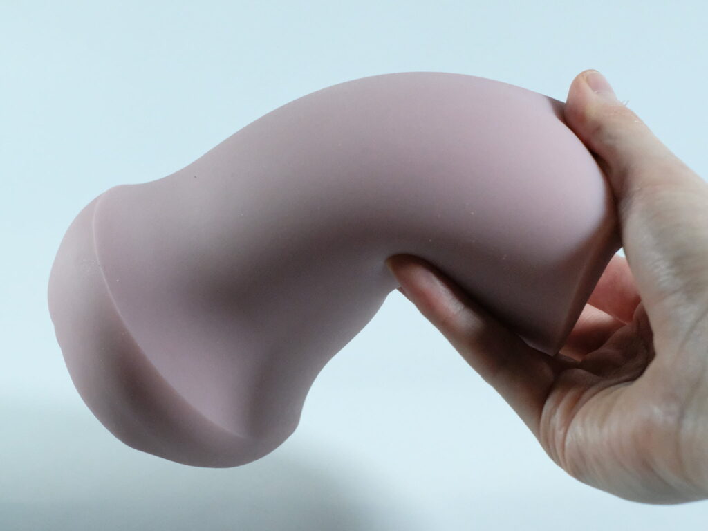 Venus Cross的柔軟度