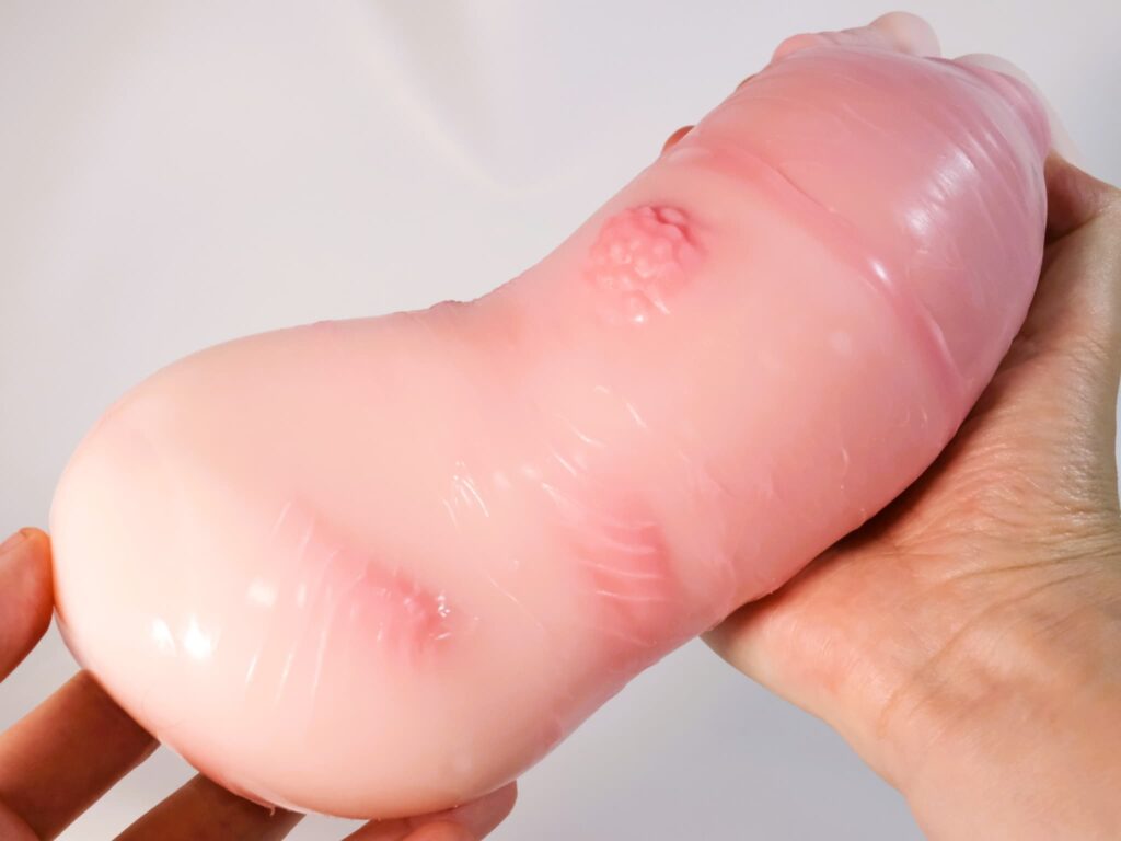 萌えあがる発情美人妻 完熟名器物語 JULIA的內部顆粒