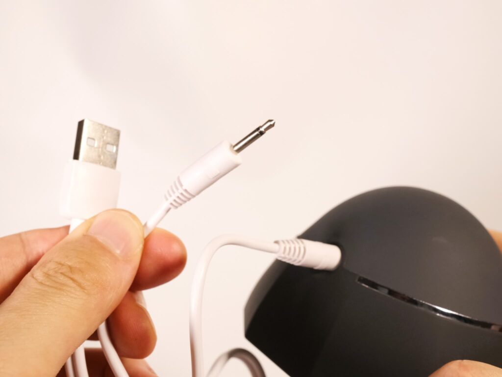 U.F.O. MOBILE MEN的充電線