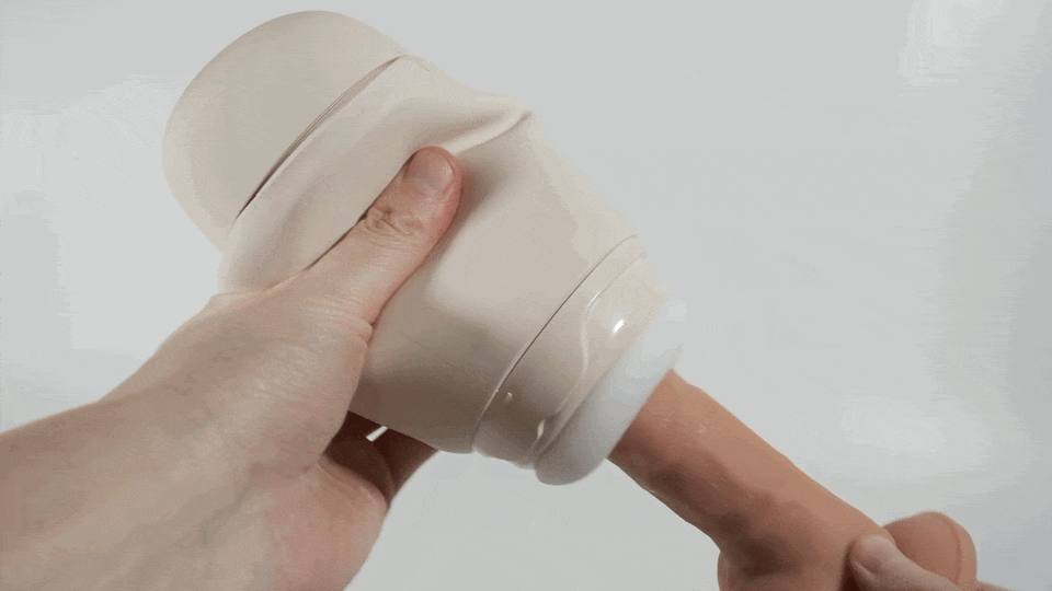 TENGA Puffy 悠柔杯 會漏氣的 GIF