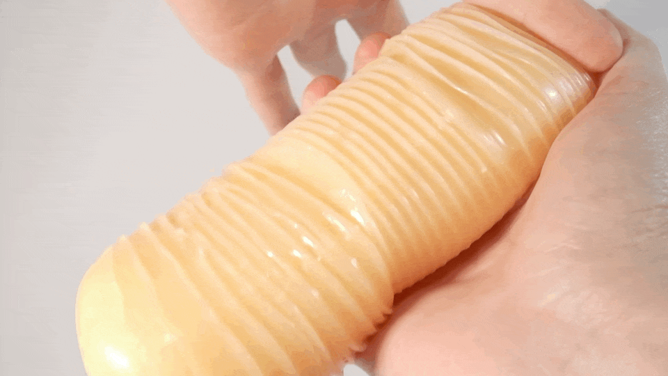 回転させるオナホ 「グランスレヴォリューション」的刺激感