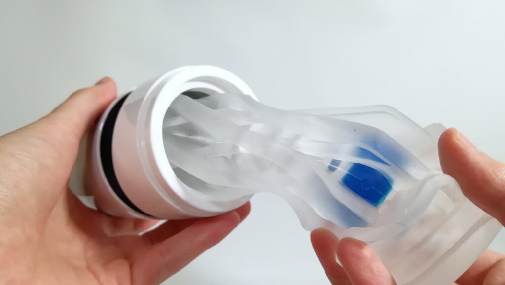 TENGA AERO的凝膠拉出來了