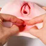 萌えあがる発情美人妻 完熟名器物語 JULIA把後庭掰開看看